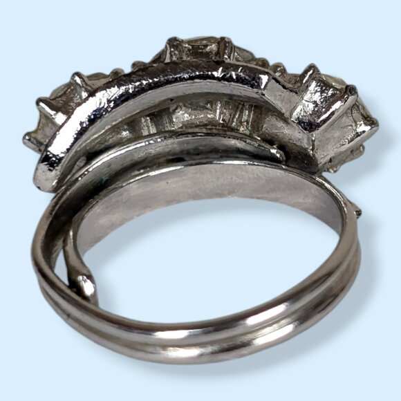 V. Mid-Century Trilogy Cocktail Ring - Picture 6 of 8